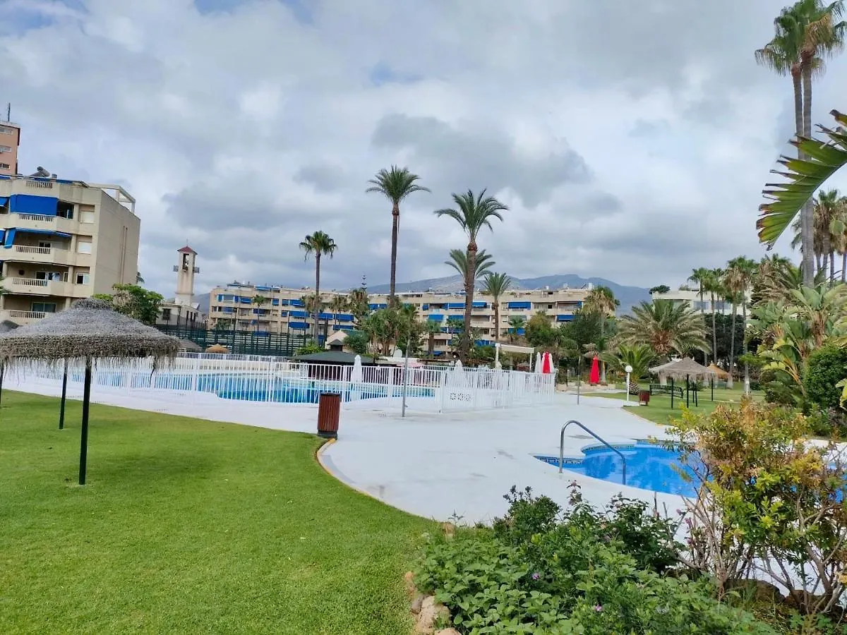 Natera Costa Golf Exclusive Beachfront Apartment 托雷莫利诺斯 0*,