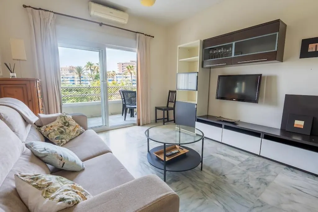 Natera Costa Golf Exclusive Beachfront Apartment Торремолинос