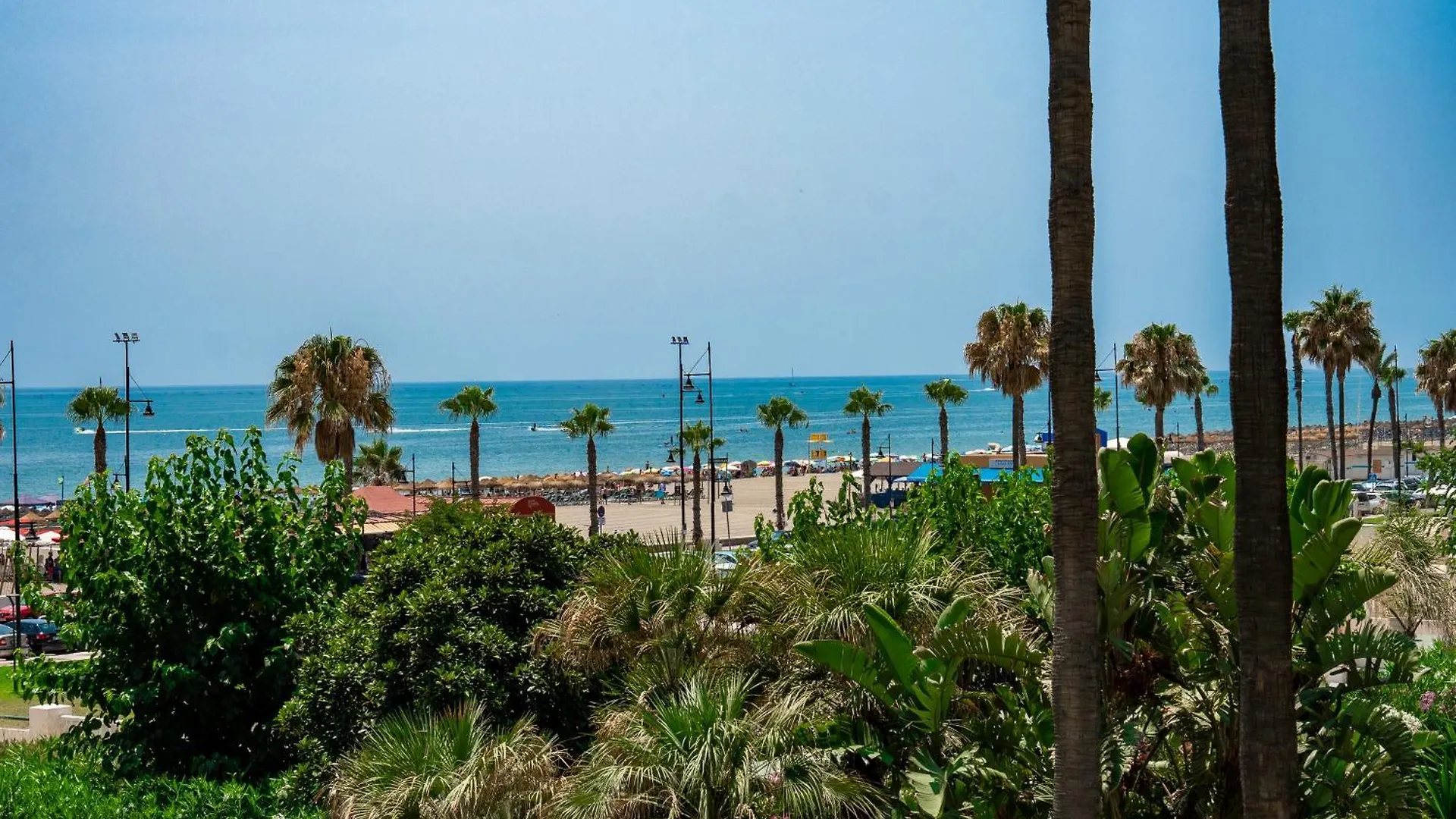 Natera Costa Golf Exclusive Beachfront Apartment Торремолинос Испания