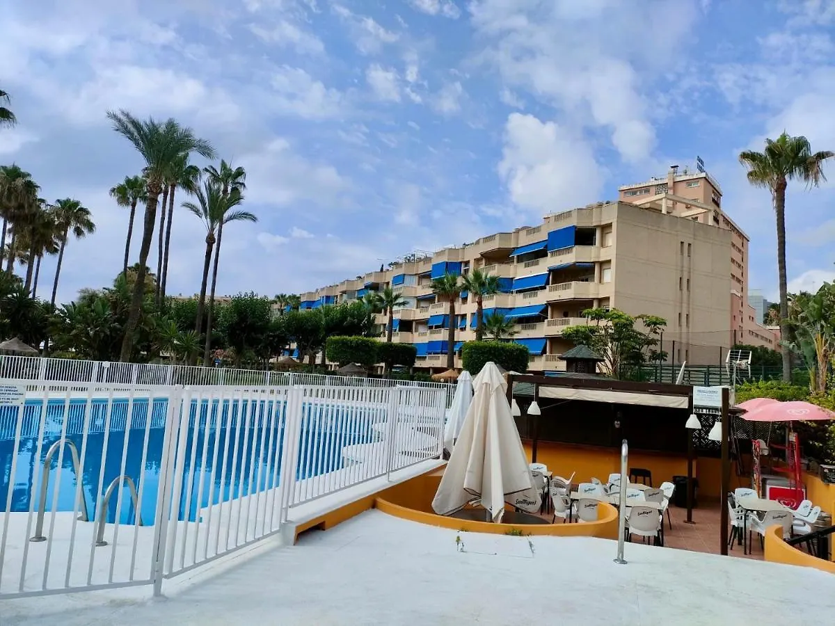 Natera Costa Golf Exclusive Beachfront Apartment Torremolinos España